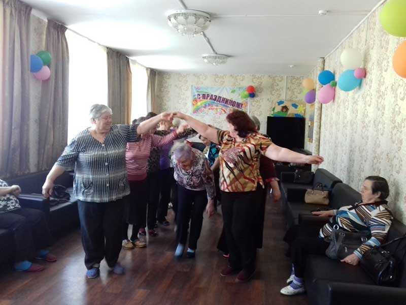 Весенние посиделки