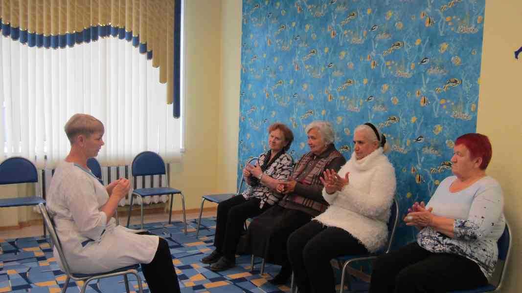 Занятие с медицинской сестрой