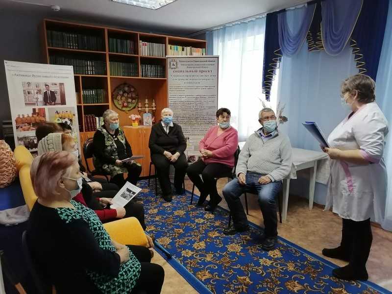 Беседа с фельдшером в отделении 